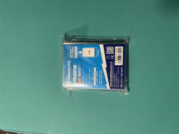 Henwei Clear Card Sleeves – 100 pcs - Image 5